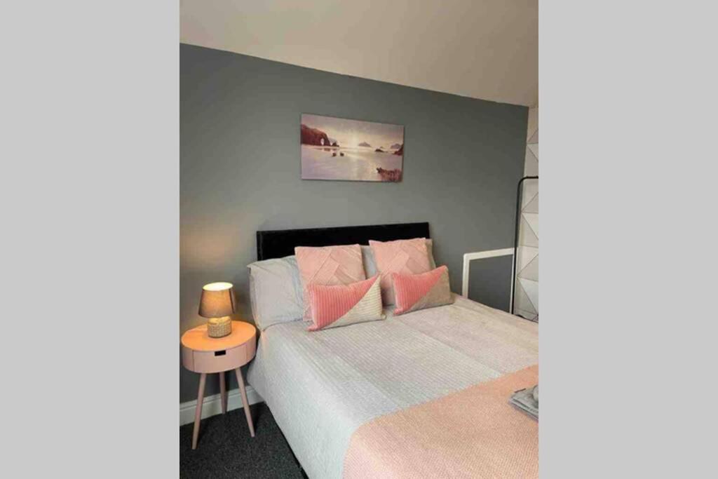 Windermere House Нотингам Екстериор снимка