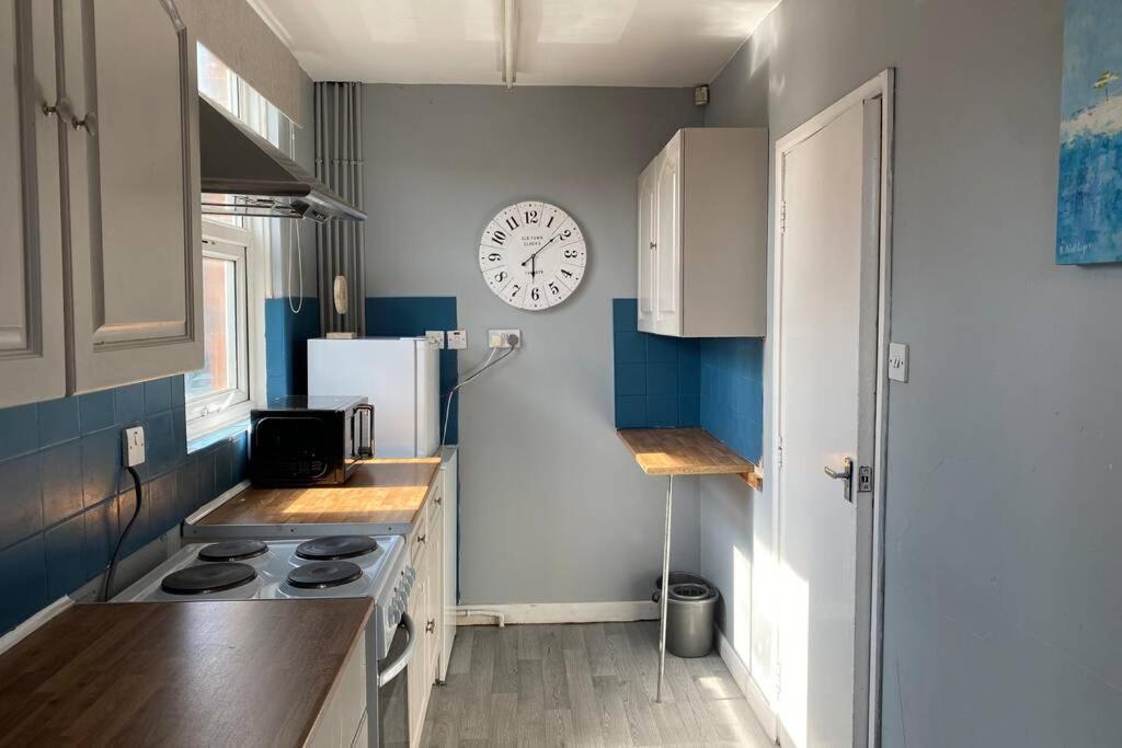Windermere House Нотингам Екстериор снимка